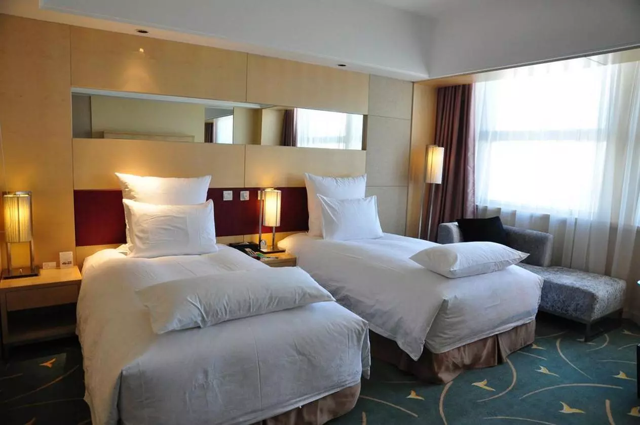 PULLMAN_SHABAVIZPARVAZ (11).jpg